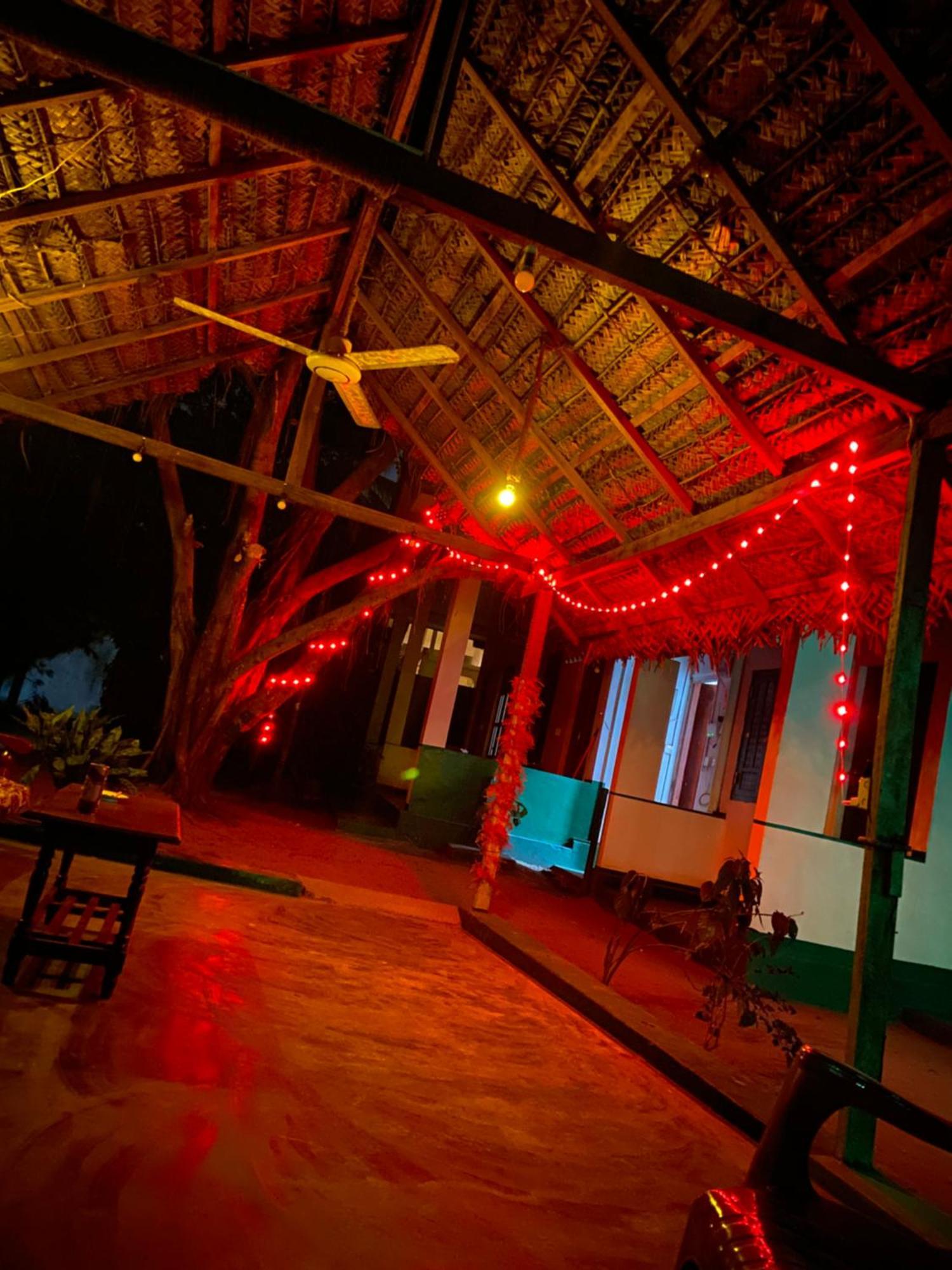 Marina Way Hotel Arugam Bay Exterior photo